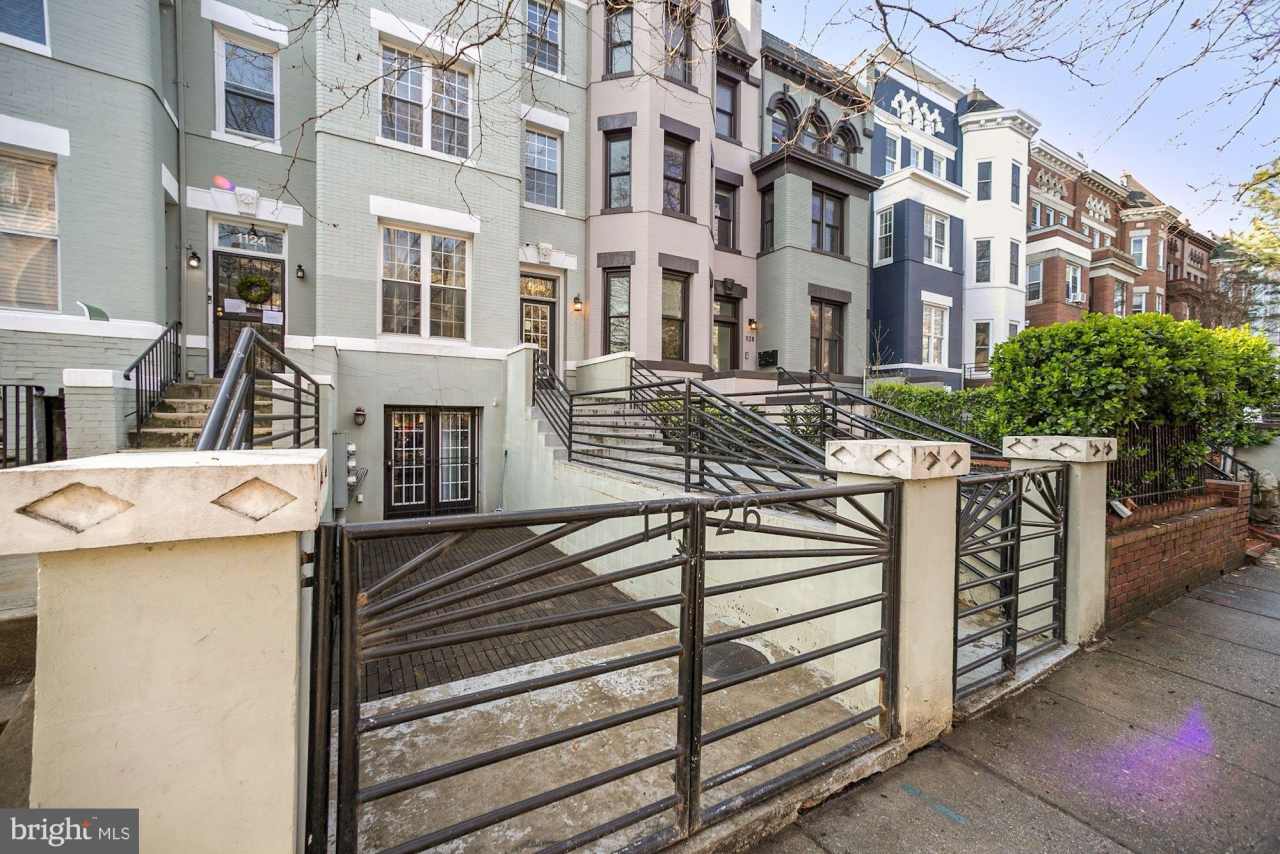 1126 COLUMBIA Road NW unit: 3