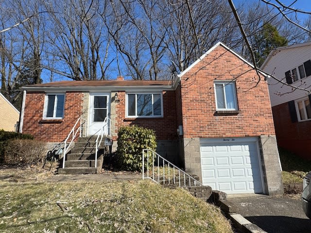 22 Meadowbrook Ave