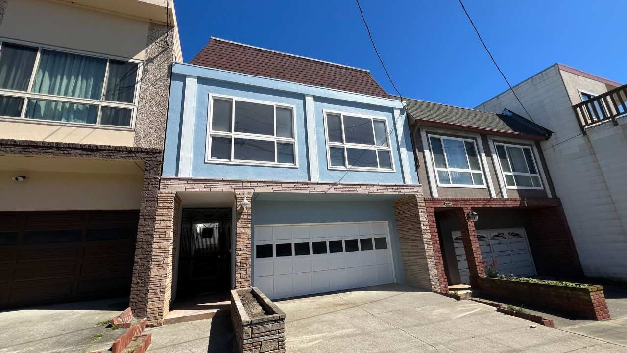 Epic REA - Charming Outer Sunset Home! 4 BR/3 BA w/ Parking