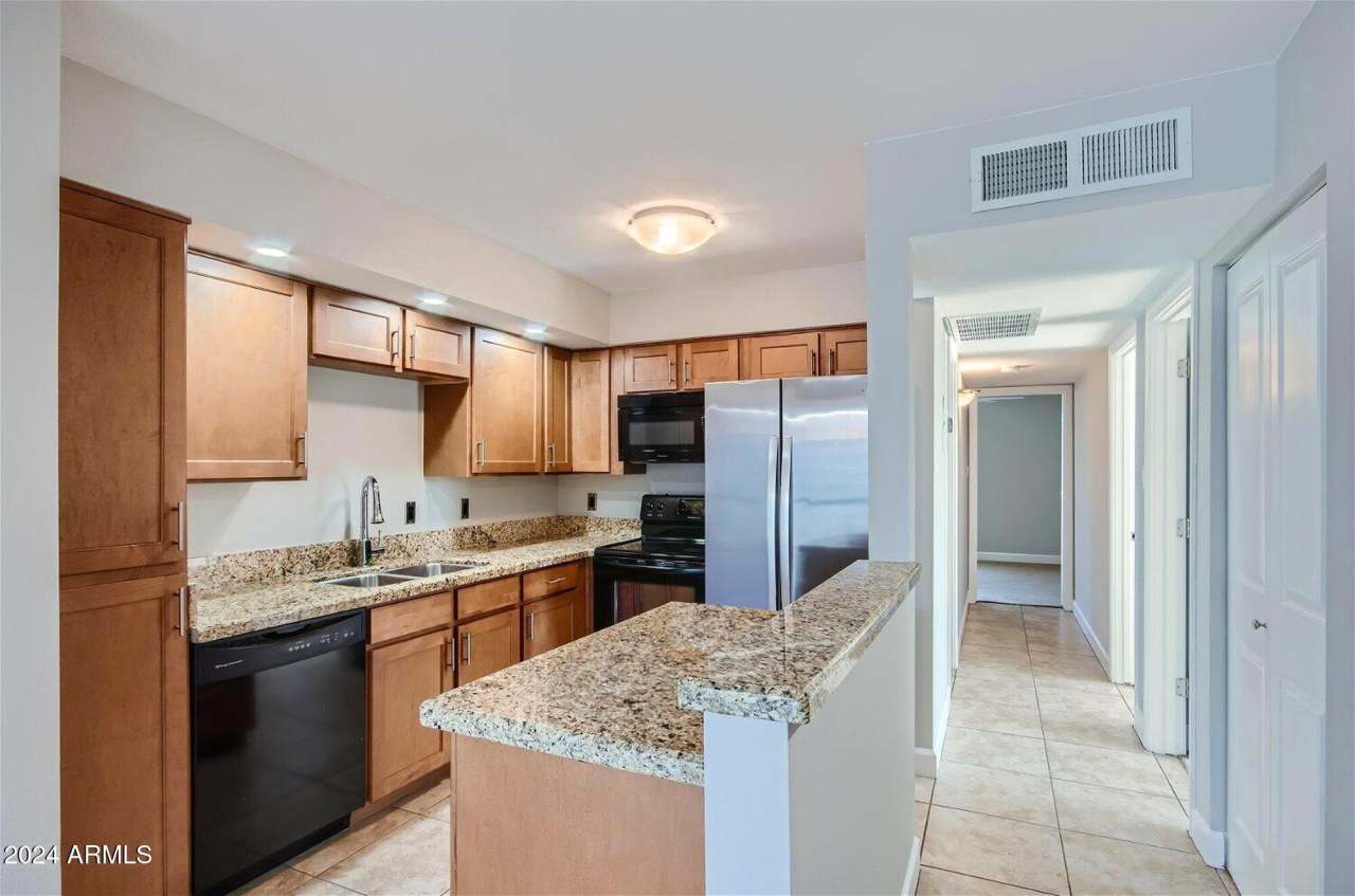 1241 E MEDLOCK Drive unit: 210