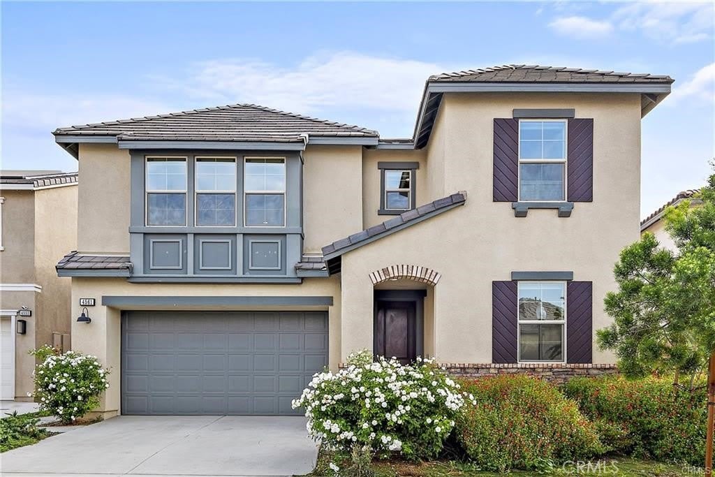 4561 S Anniston Avenue