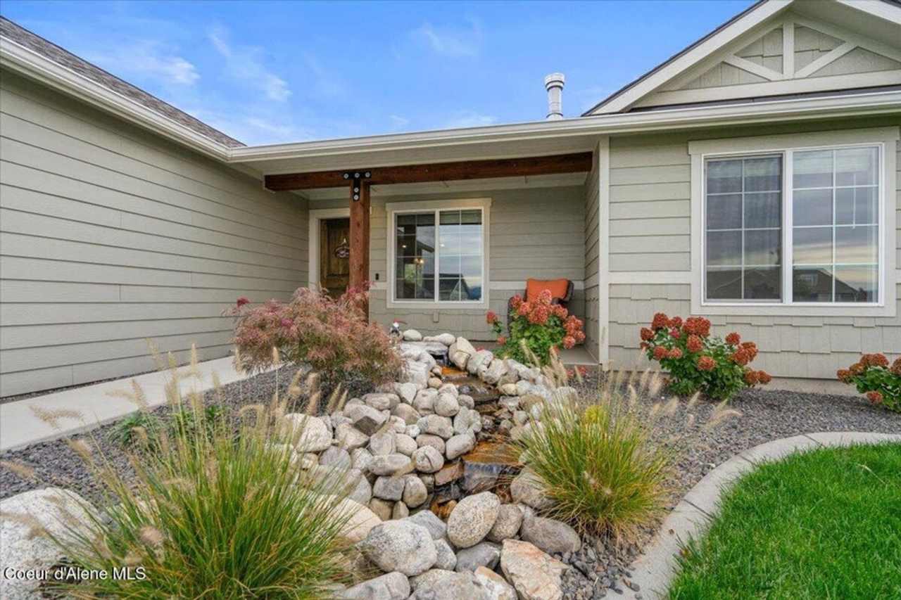 Beautiful home in Post Falls