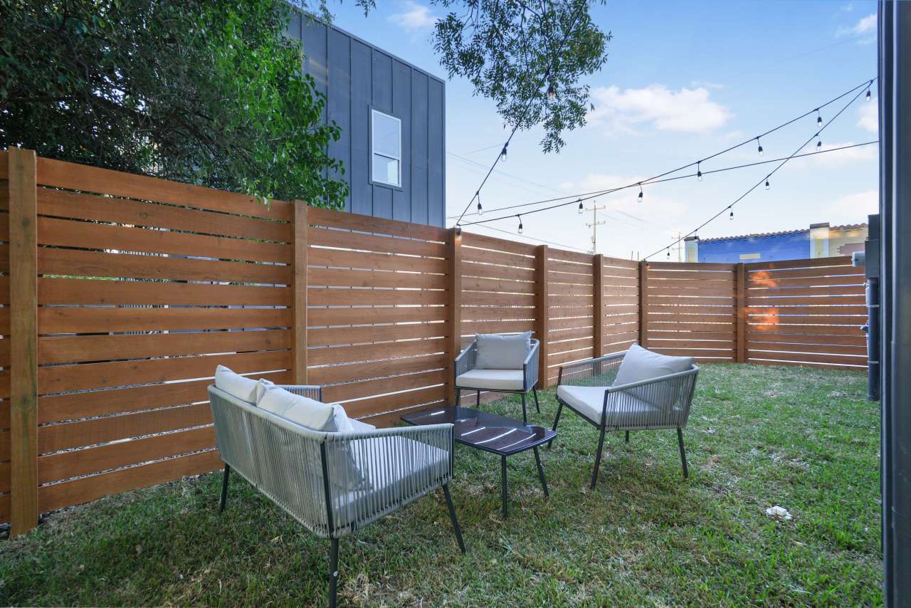 618 N Gevers St Unit 1