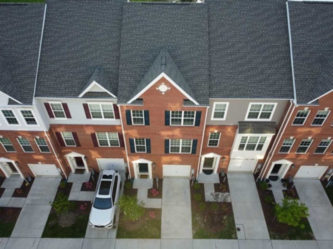 Spacious 3BR Townhome in Elkridge