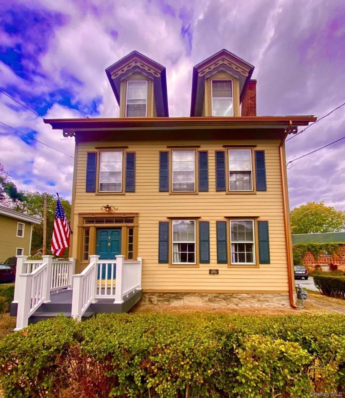 6 Willow Avenue unit: 3Rd Fl