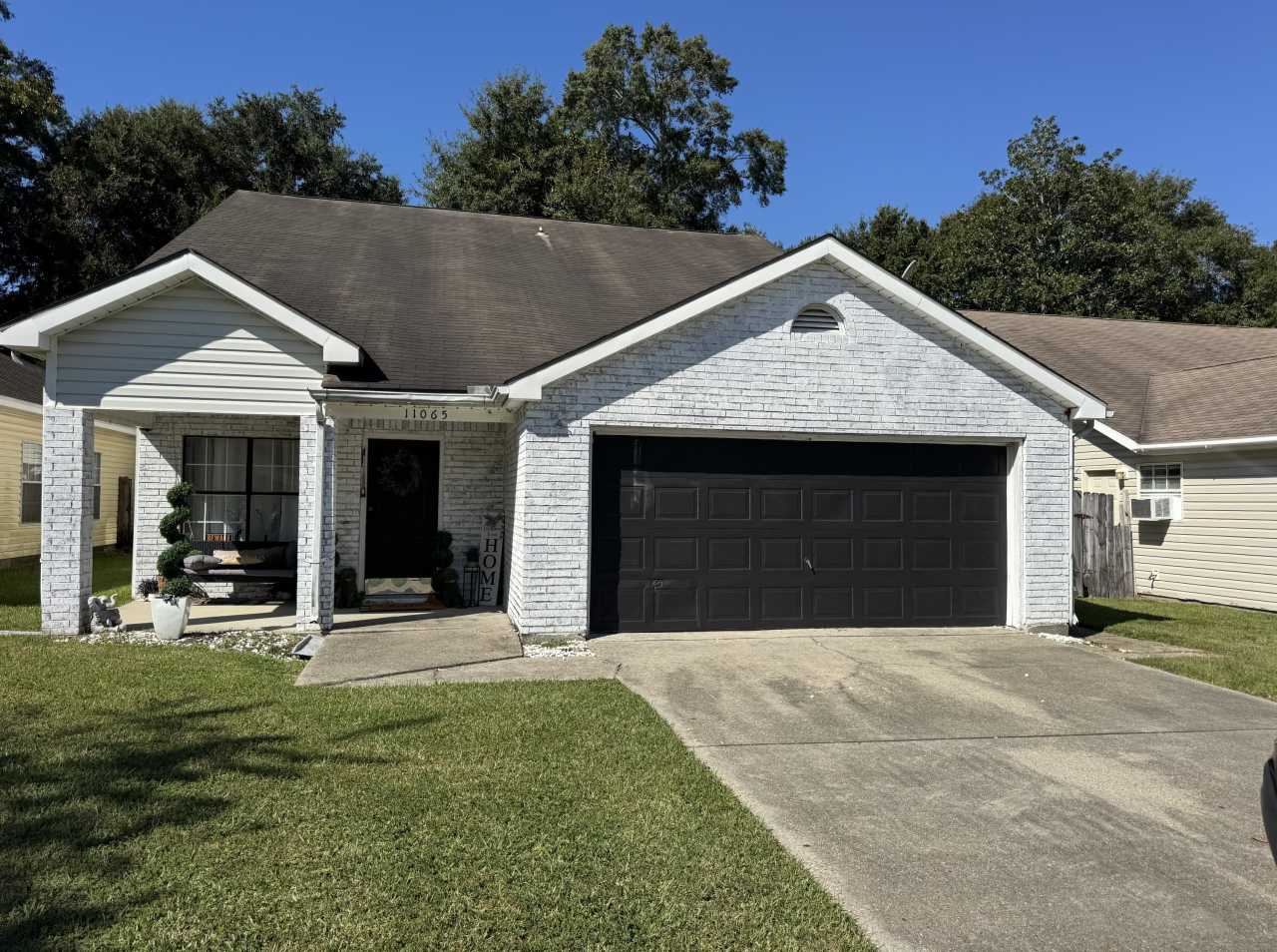 11065 Oakcrest Drive