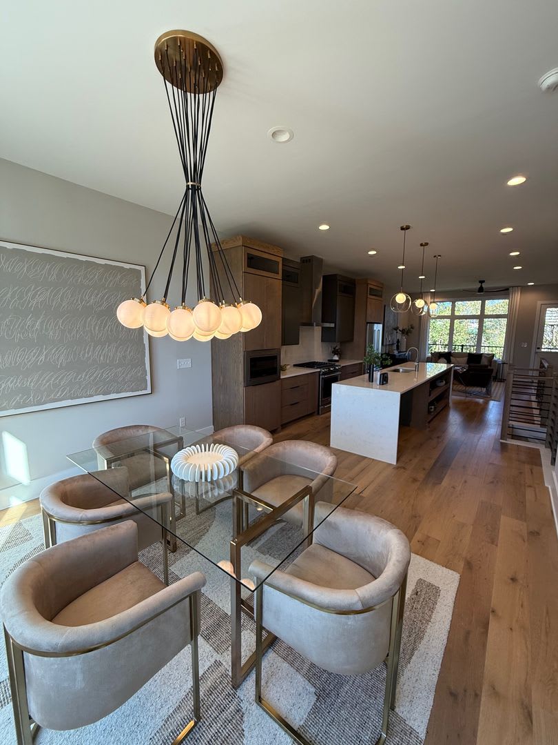 LUXURY at its Finest!! Rooftop terrace