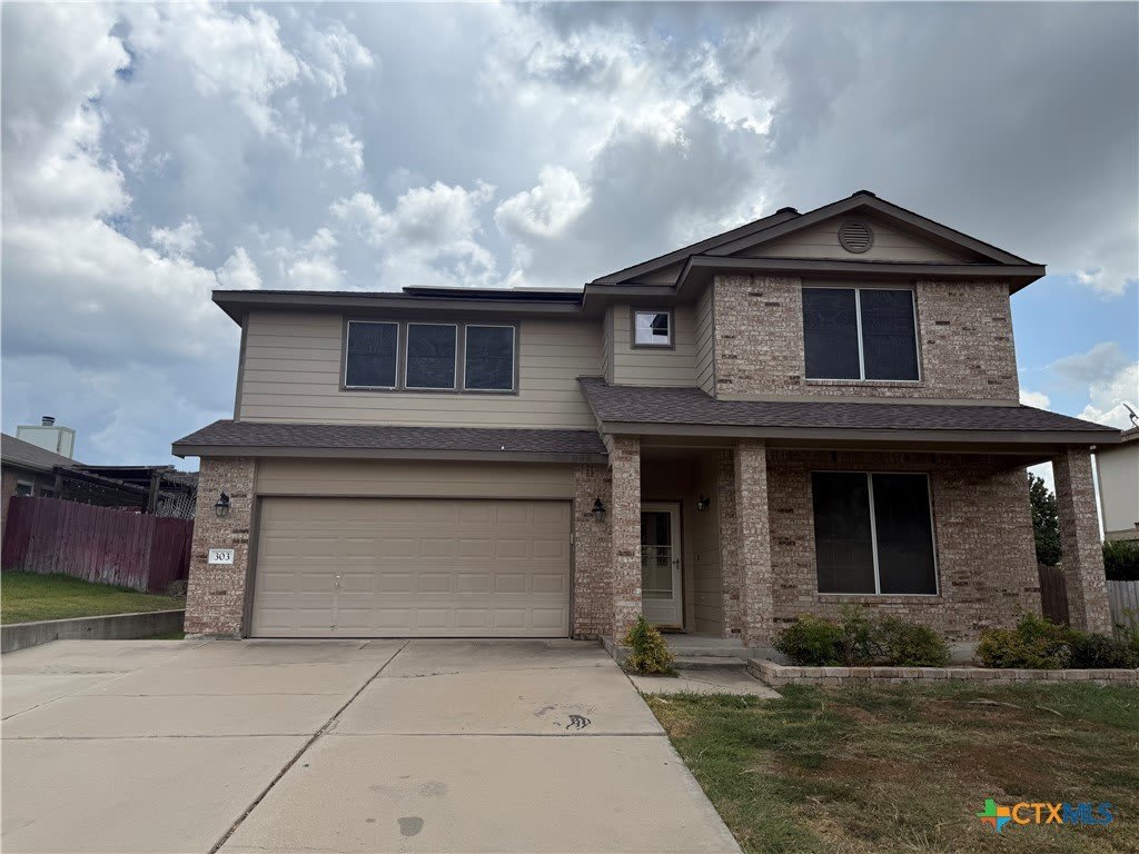 303 Buckskin Trail