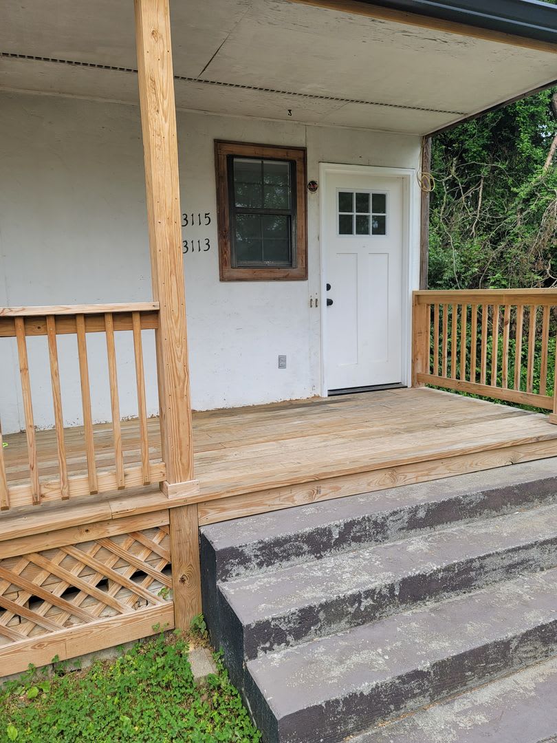 RENOVATED 2 BDRM, 2 BATH UPSTAIRS CONDO. AVAILABLE NOW! $1600.00 MONTH