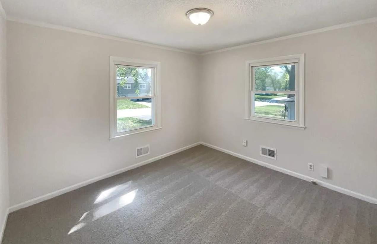 7808 Crescent Avenue