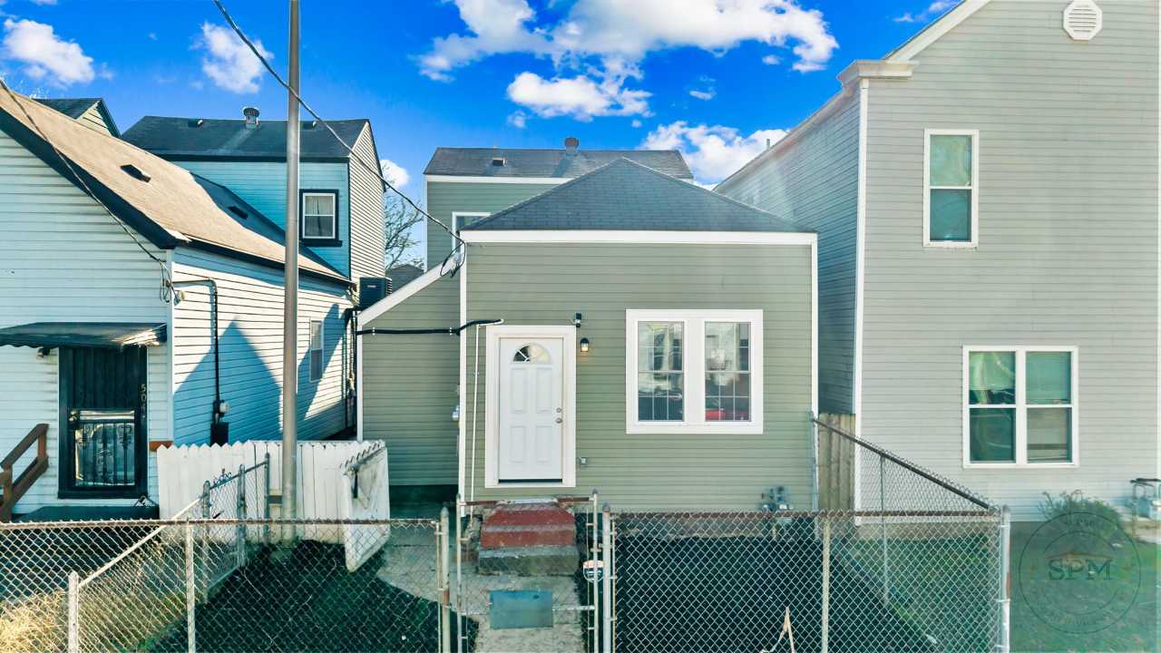 502 East Ormsby Avenue - 1