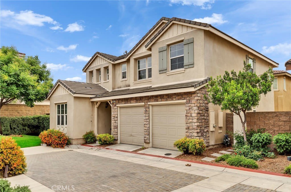 2957 S Via Belamaria