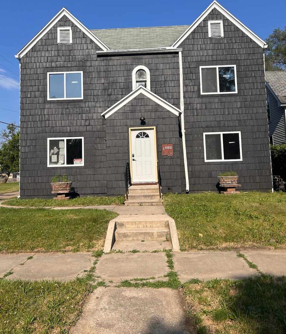 542 North Scott Street