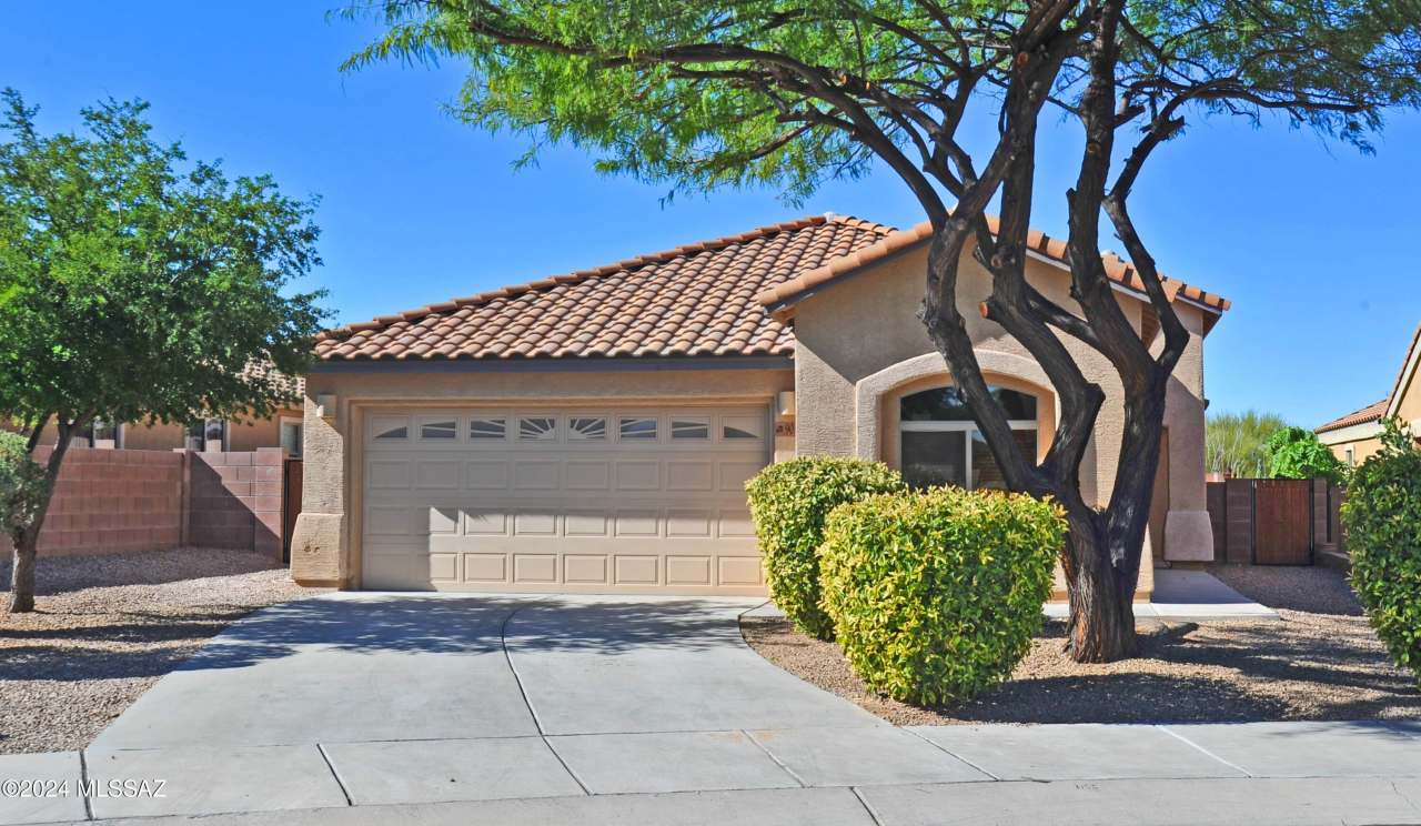 9014 S Beechnut Lane