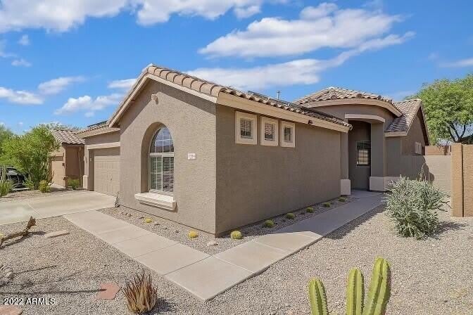 17584 W DESERT VIEW Lane