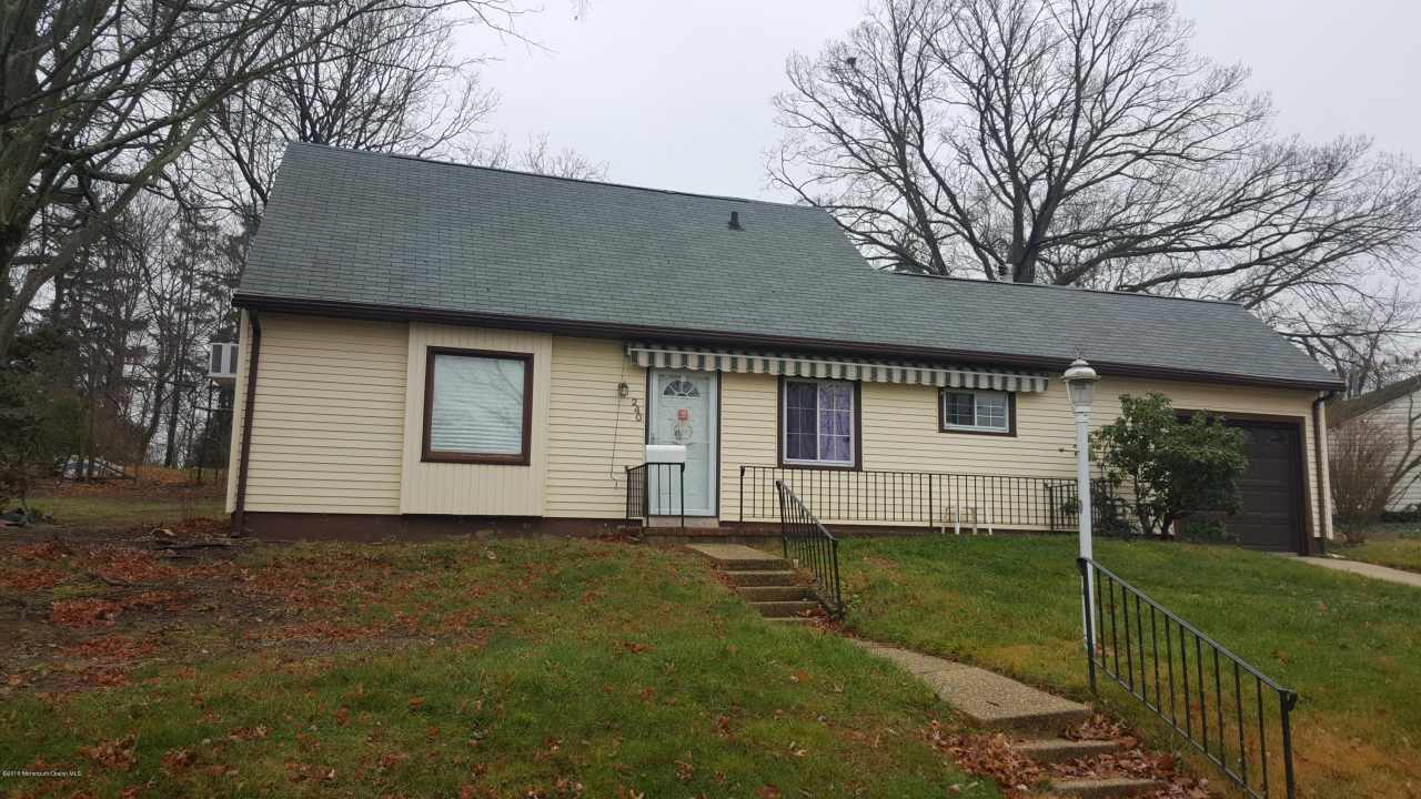 240 Castlewall Avenue