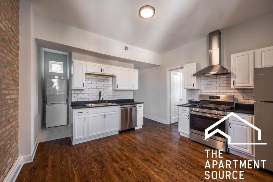 2842 West Augusta Ave.