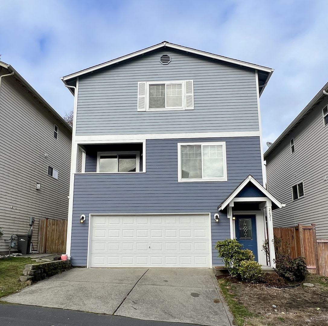 Lynnwood 2300+ sq.ft. House with Bonus Room - MOVE IN READY!