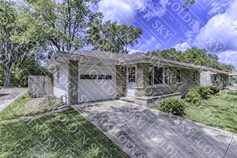 619 North Shellbark Road