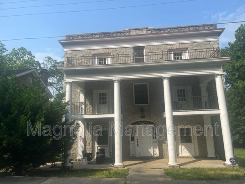215 W. Young Ave.