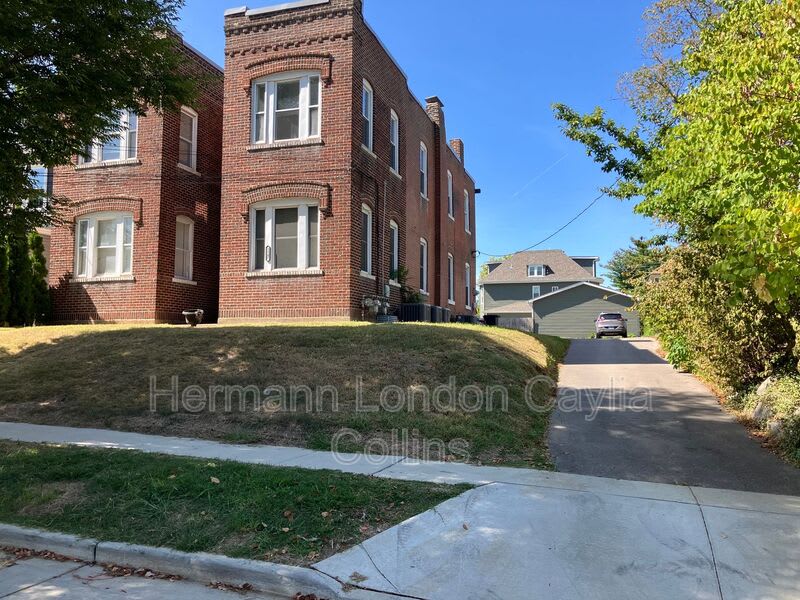 3547 Commonwealth Avenue