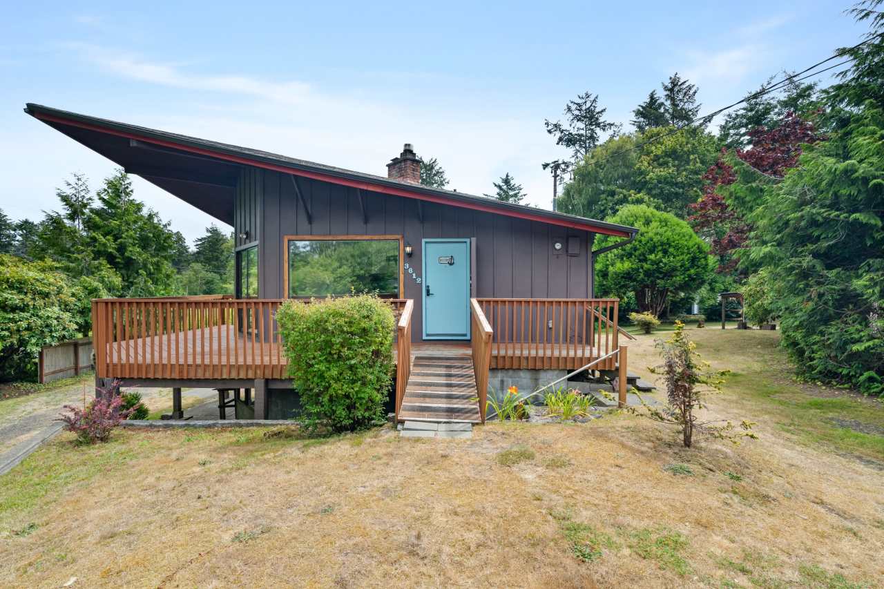 3612 Seabreeze Avenue