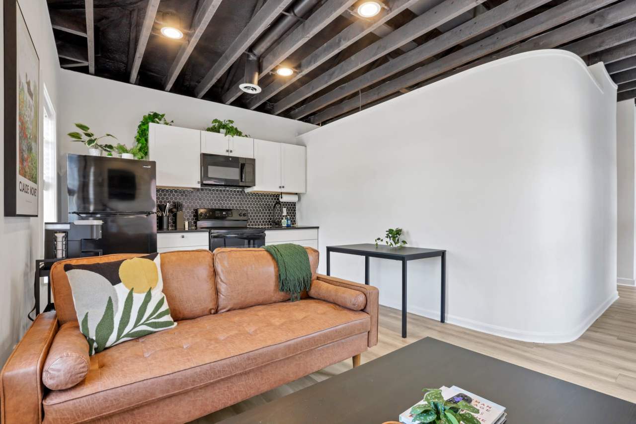 145 East Livingston Avenue - CUnit C