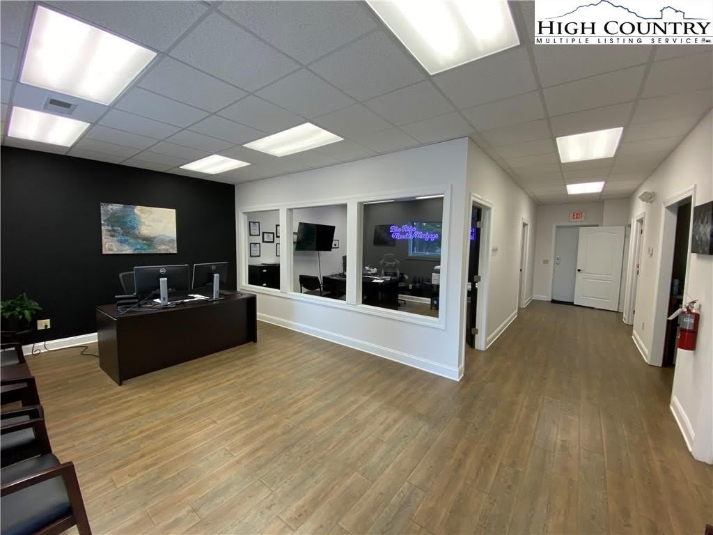 875 Mount Jefferson Road