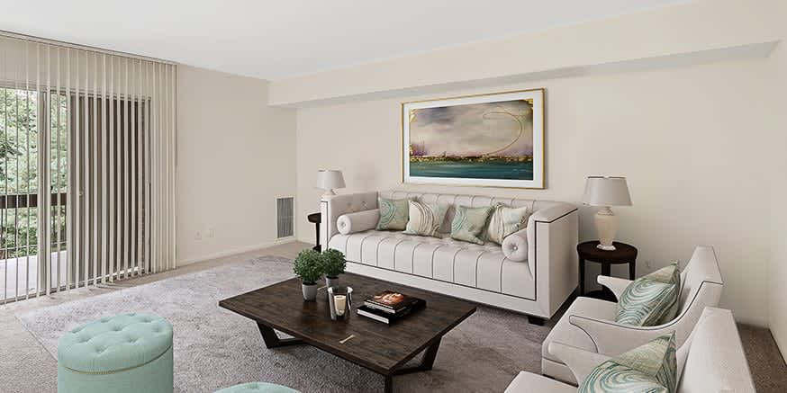 The Commons of McLean