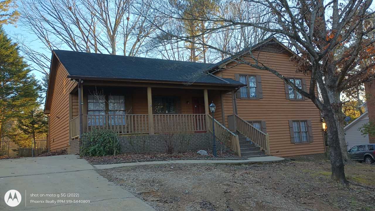 2613 Valley Woods Ct