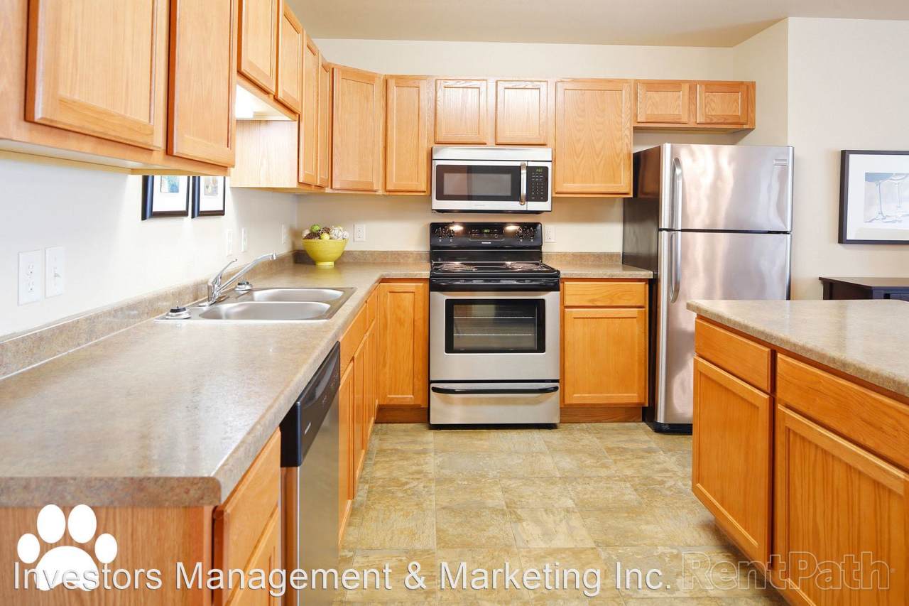 Prairie Heights Apartments