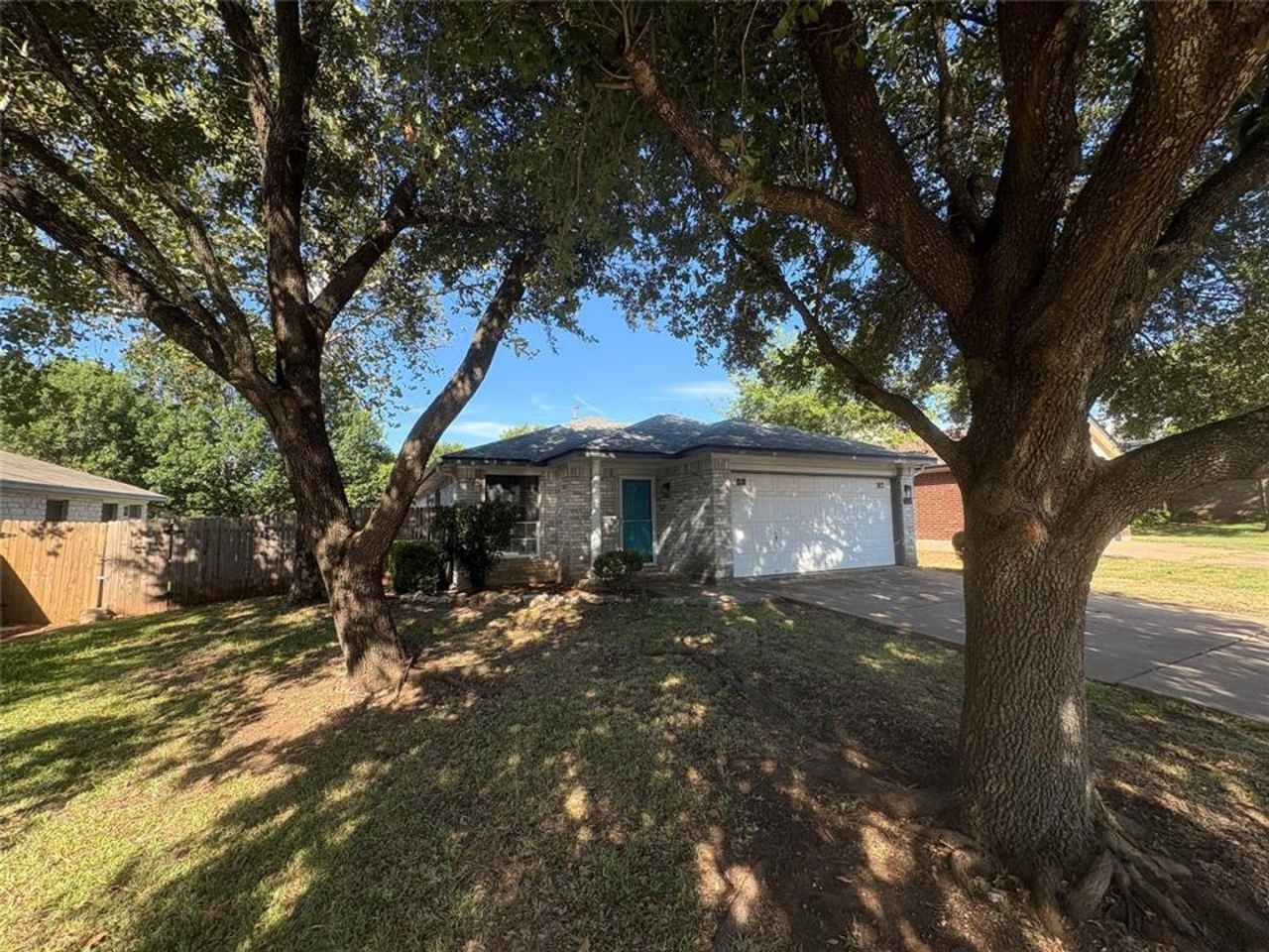 Great Cedar Park Home - Come See TODAY!