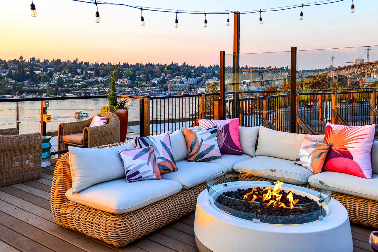 Eastlake 2851 on Lake Union