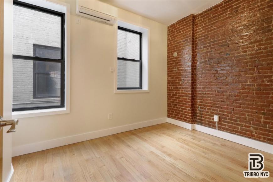 386 East 23rd Street