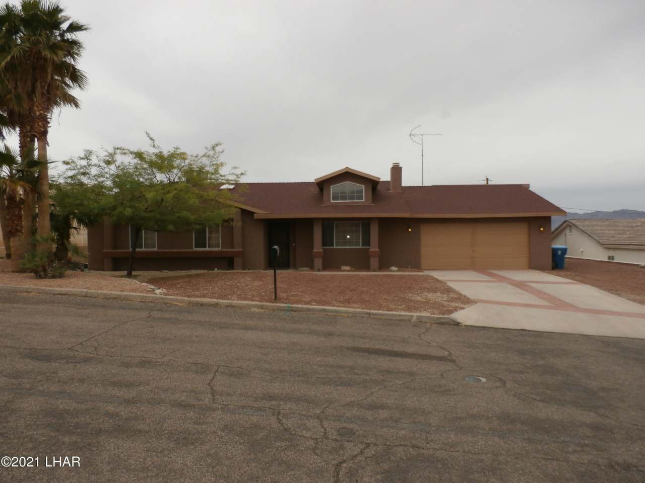 1781 Firefly Dr