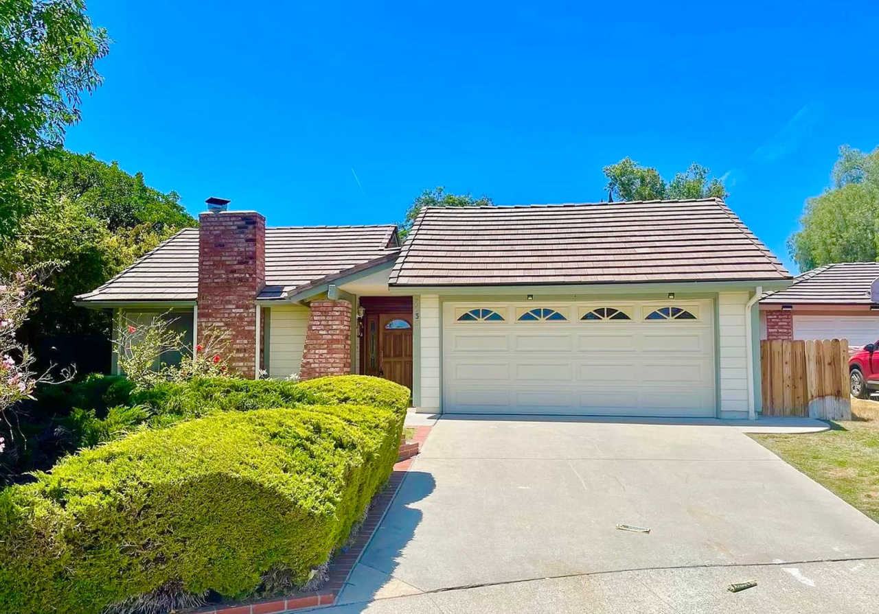 Beautiful 3 bed, single story, Thousand Oaks Home on a cul-de-sac