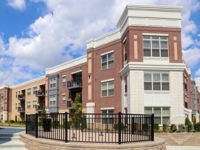 6022 Deerfield Blvd Unit E12