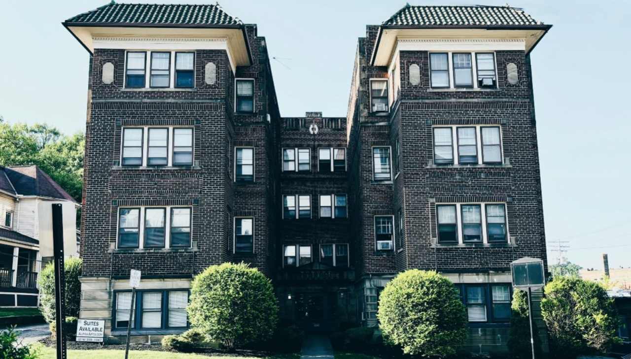 2814 Hampshire