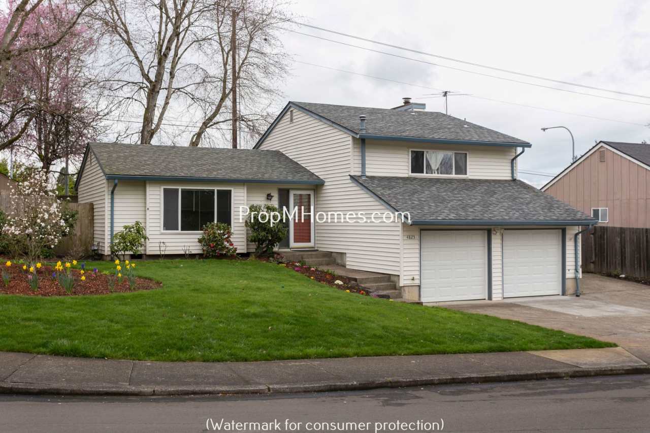 Rock Creek Oasis: A Stunning Three Bedroom Home for Rent!