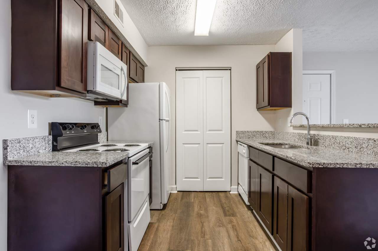 Bayside Apartment Homes