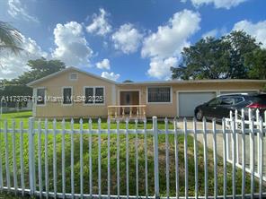 425 Northeast 172nd Street