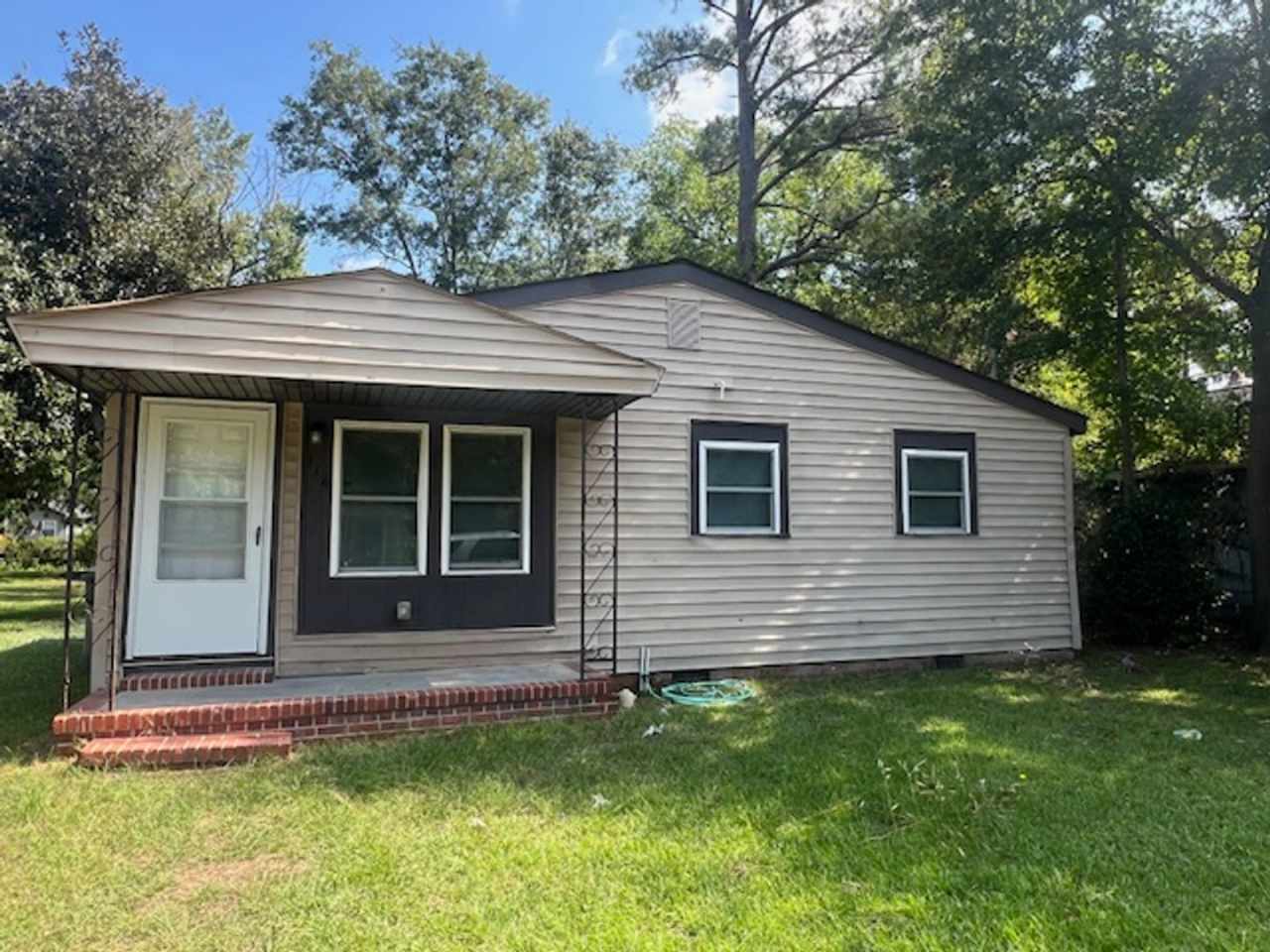 116 Main St ~ Knuckles Park