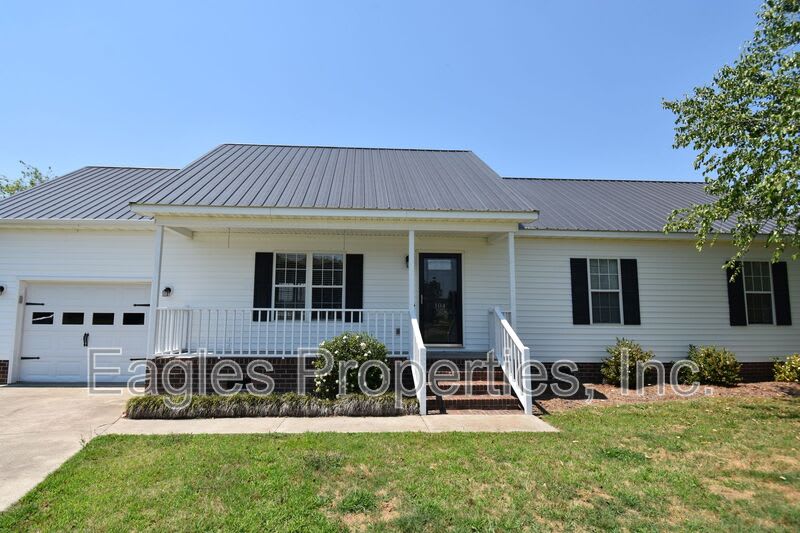 104 Jordan Bluff Place