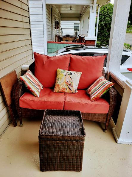 635 Mountain Avenue Southeast