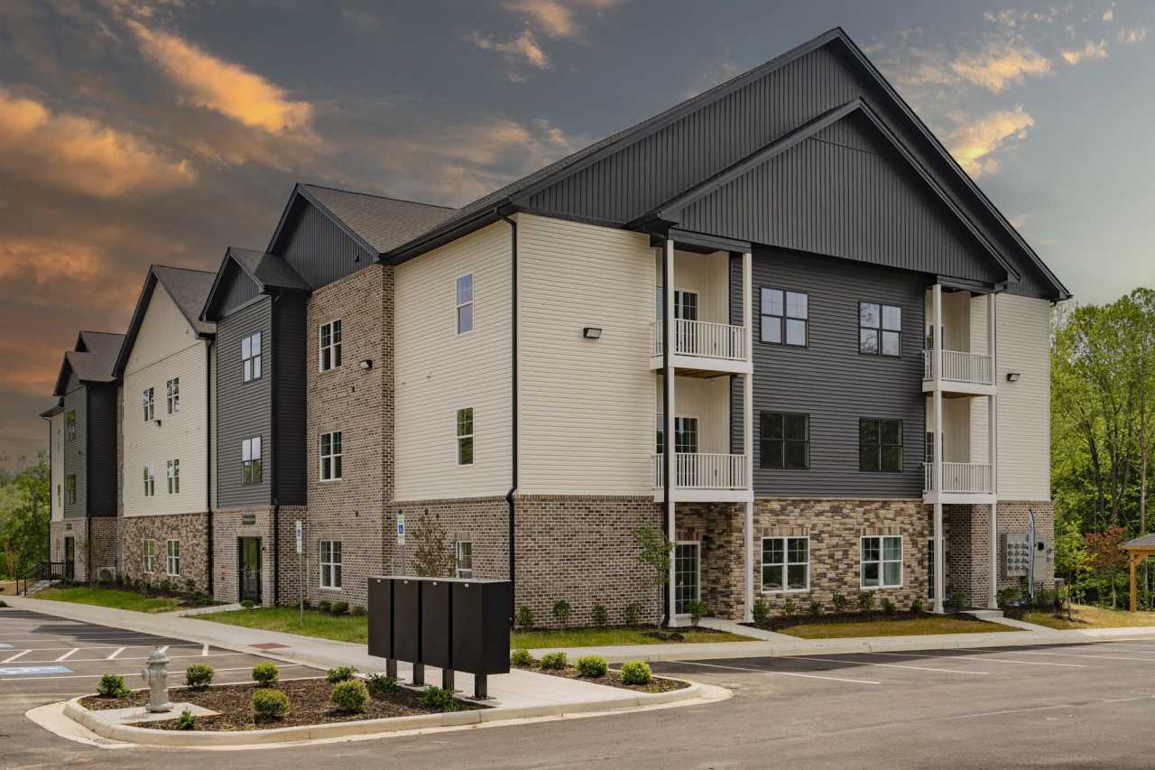 128 Brenleigh Ct - 101