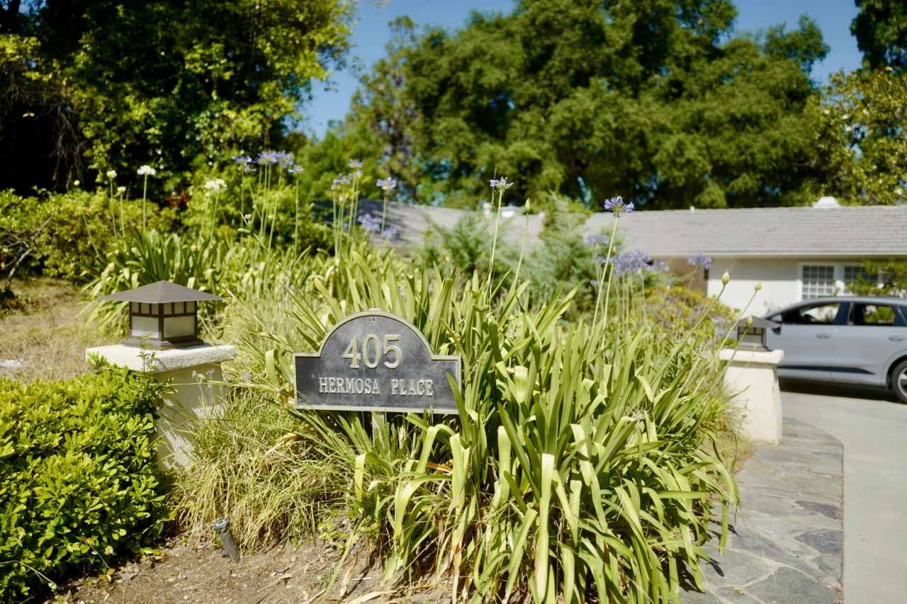 Coming Soon! Cozy home in South Pasadena.