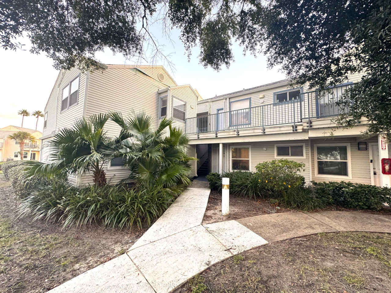 2544 Woodgate Boulevard#203