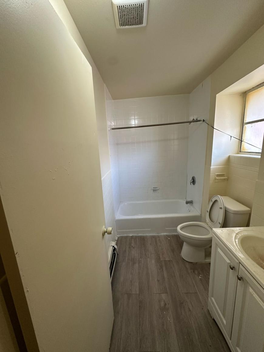 7950 South InglesideAve Chicago IL