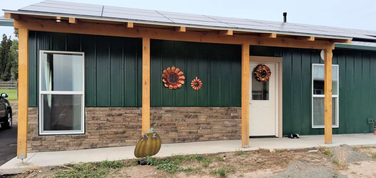 Move-in Ready Furnished Apartment