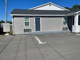 607 East Main Street - 15